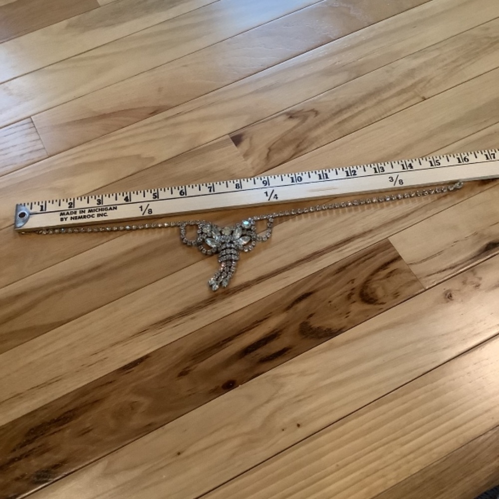 Rhinestone necklace - Picture 2 of 3
